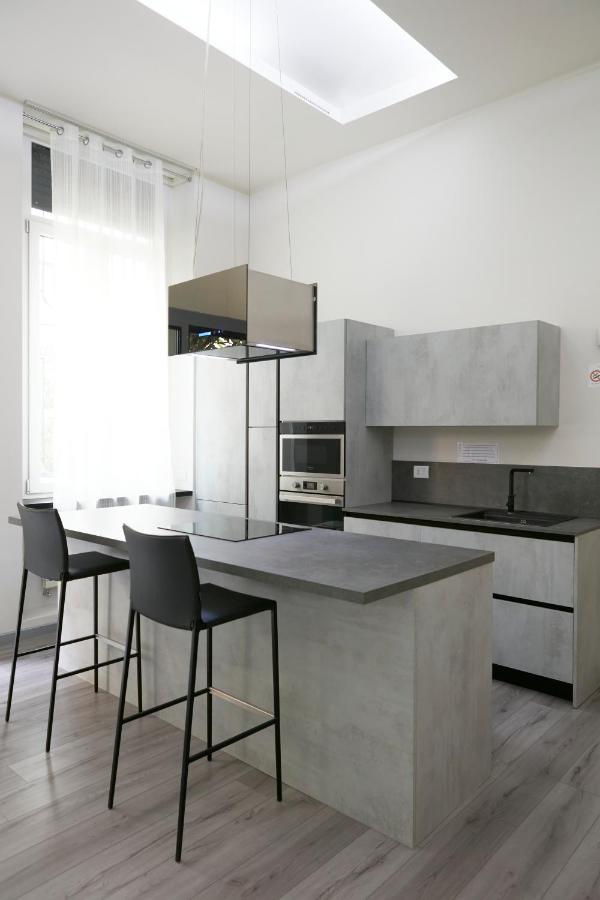 La Corte Luxury Apartment Milano Exterior foto